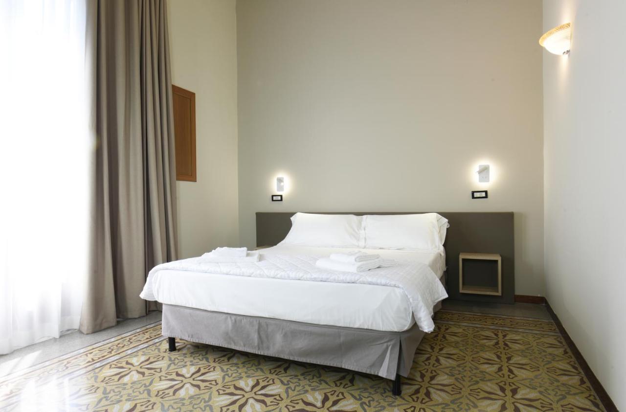 Roma 62 Hotel